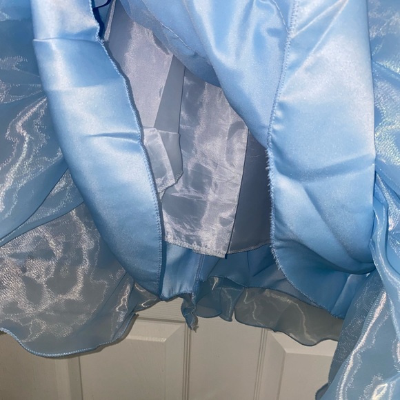 Adorable Unbranded Girls Unicorn Dress Size 2 from China (fits like a 6-8 US) - Picture 5 of 7